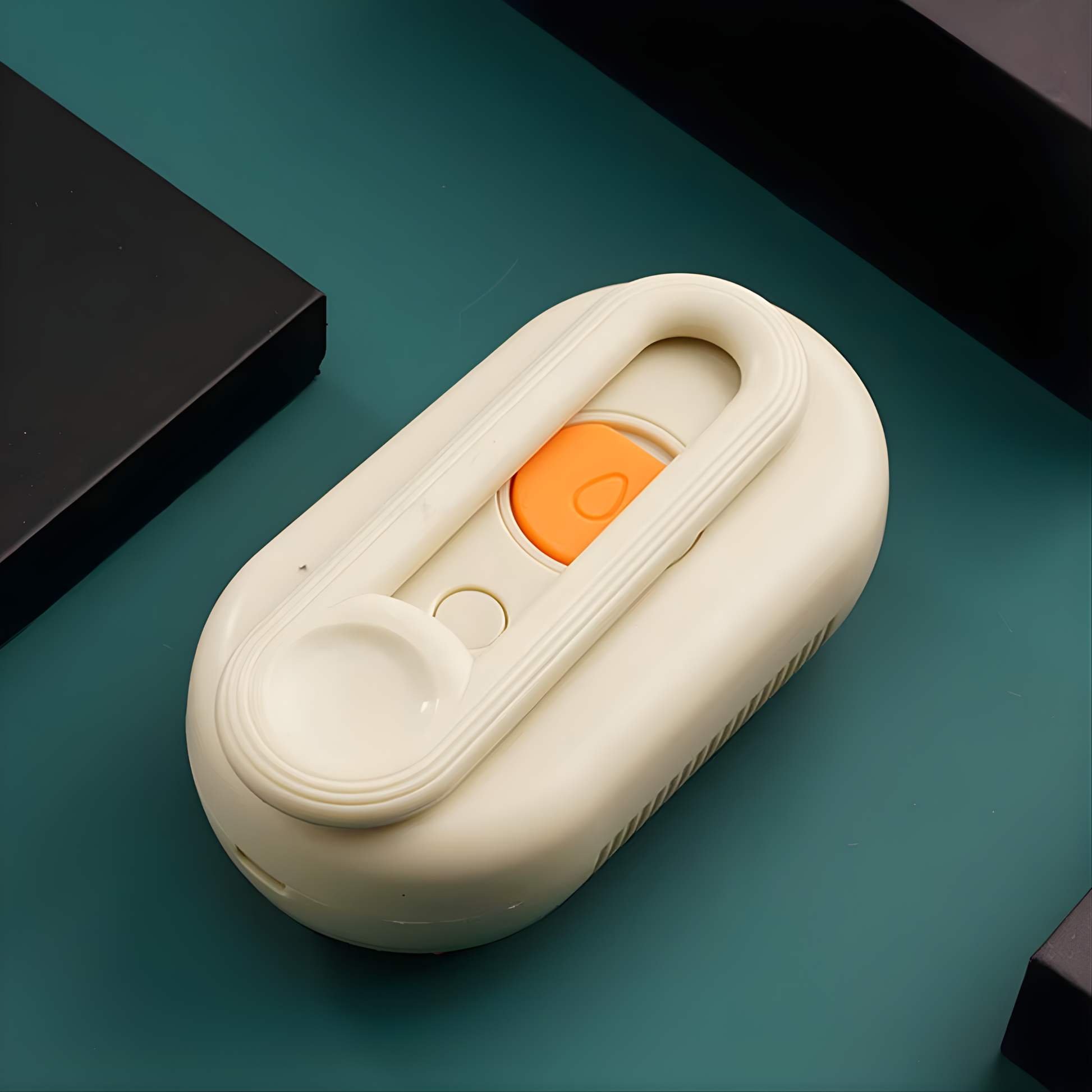 Fluff & Buff  —  The Viral Spa Brush Every Pet Loves